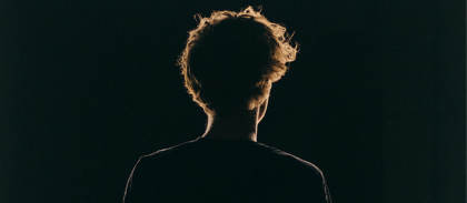2023-10-13-l-homme-qui-revait-d-etre-malheureux.png